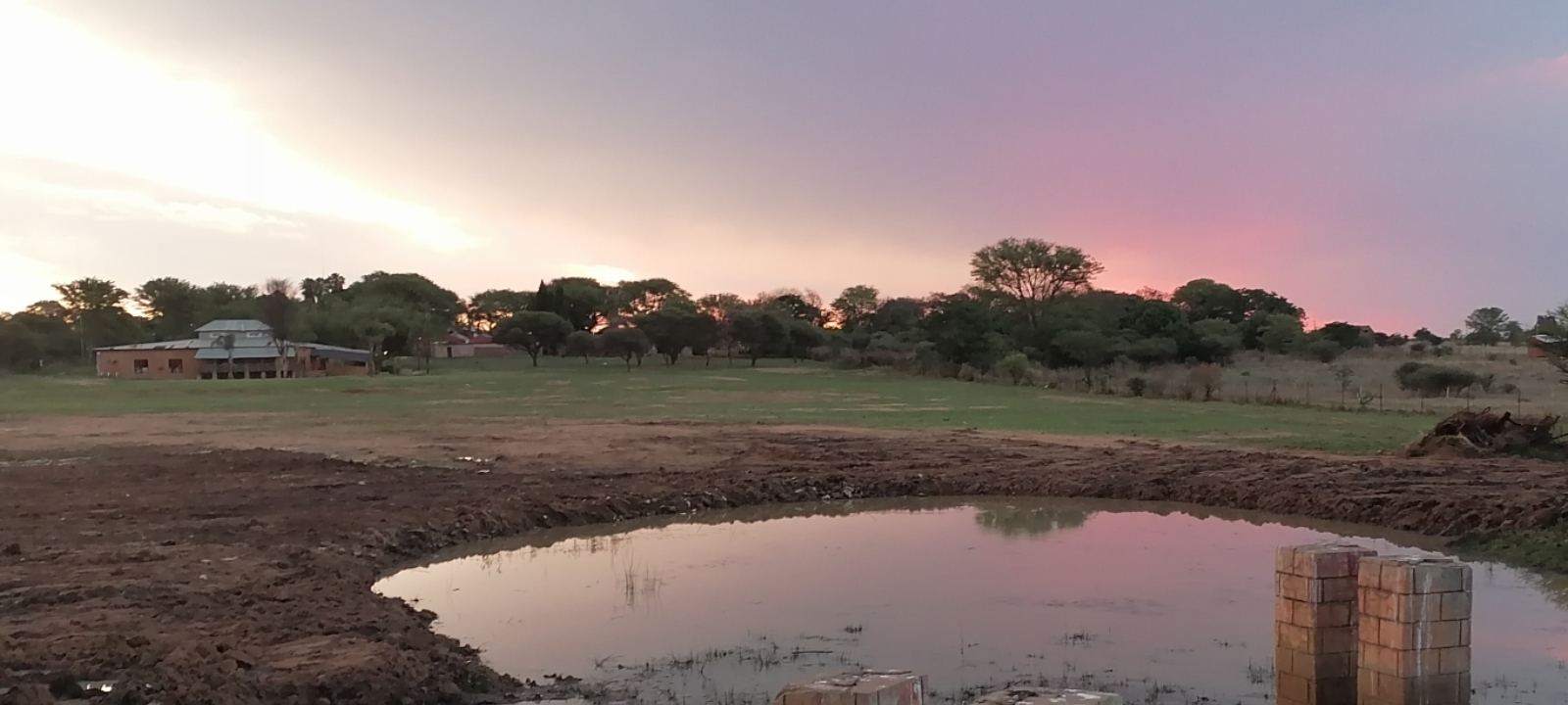 Outdoor activity, grounds and scenery