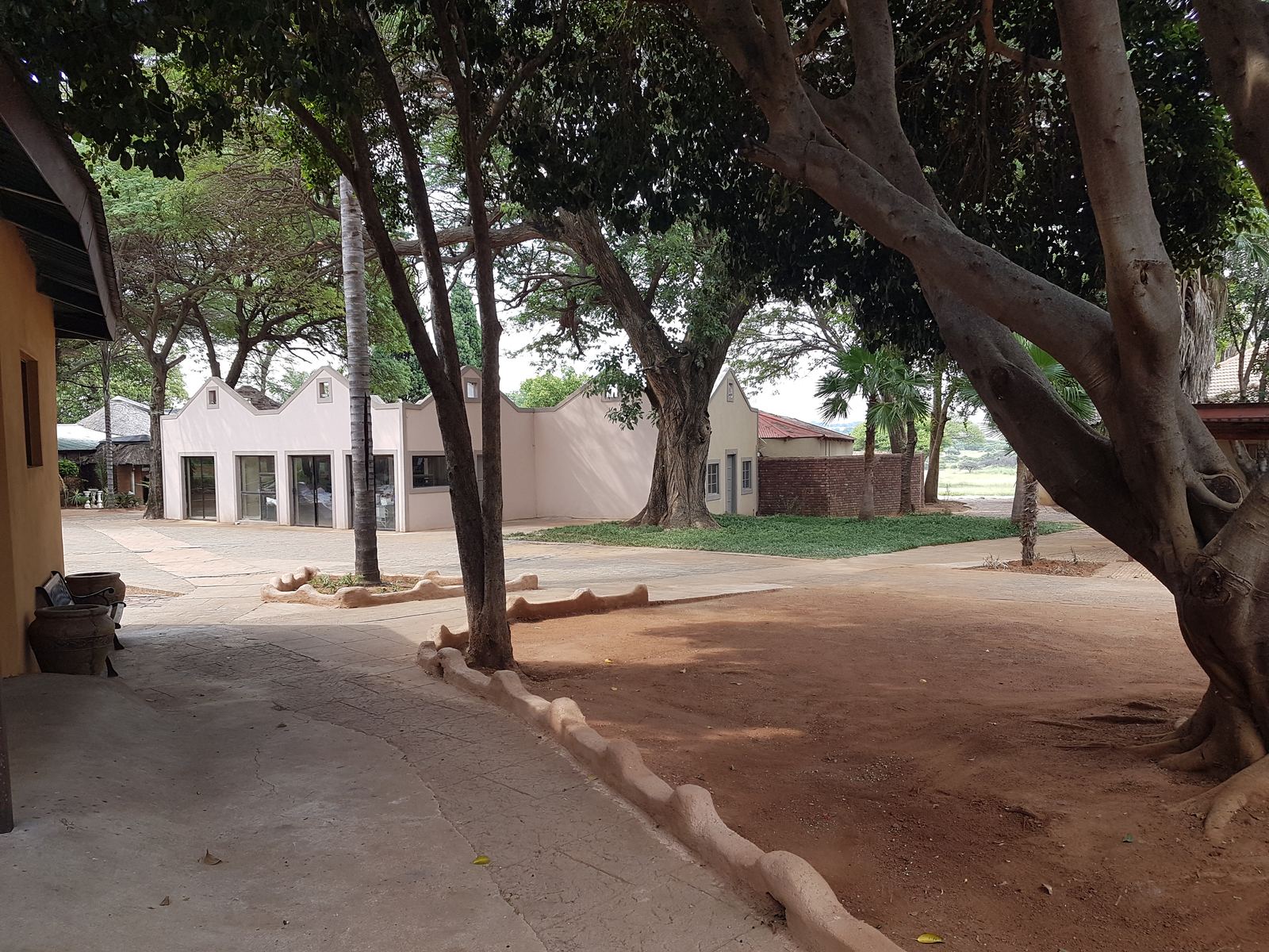 Outdoor activity, grounds and scenery