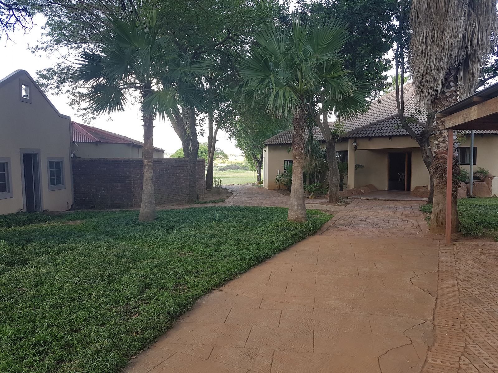 Outdoor activity, grounds and scenery
