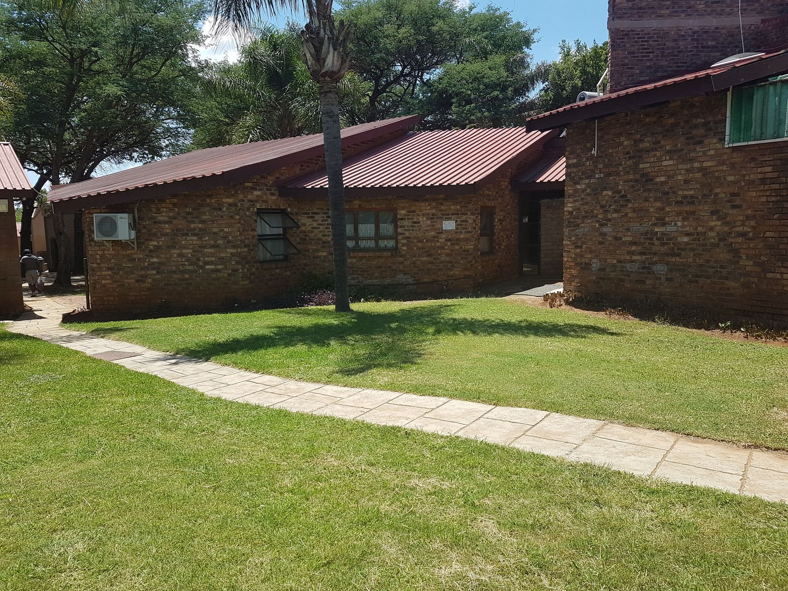 Outdoor activity, grounds and scenery