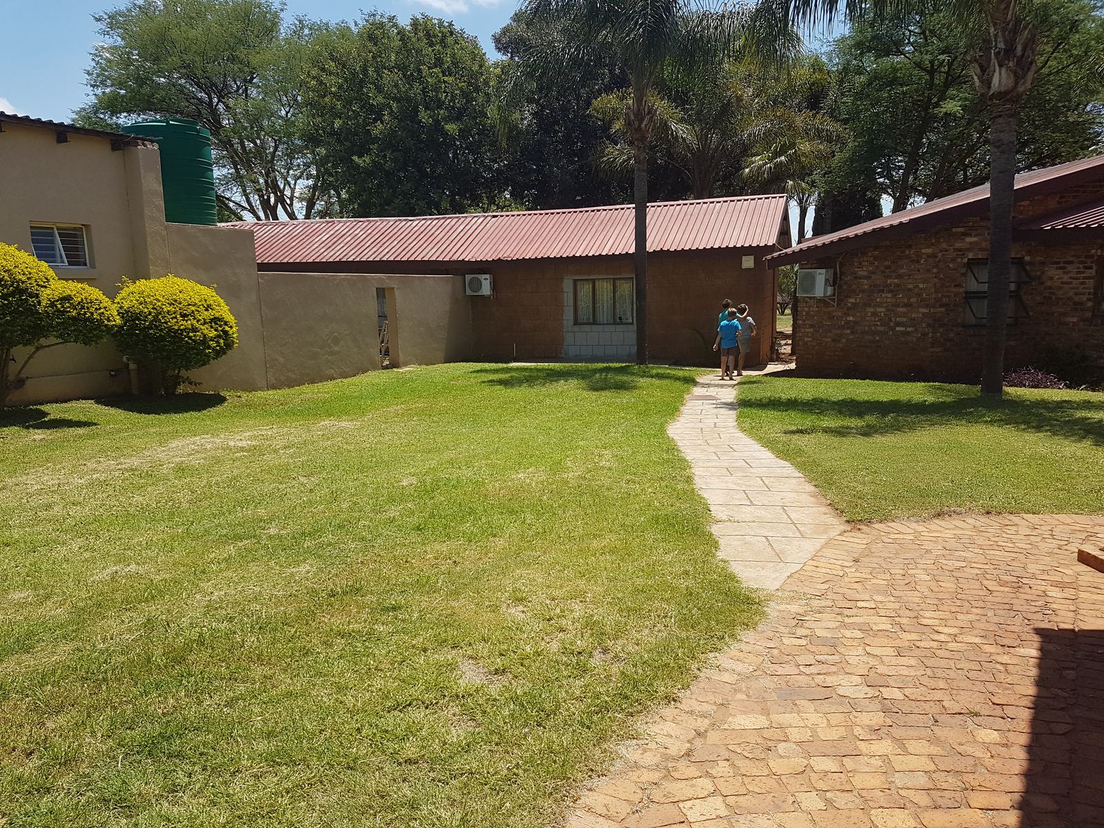 Outdoor activity, grounds and scenery