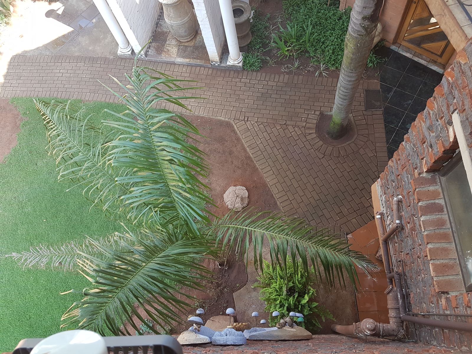 Outdoor activity, grounds and scenery