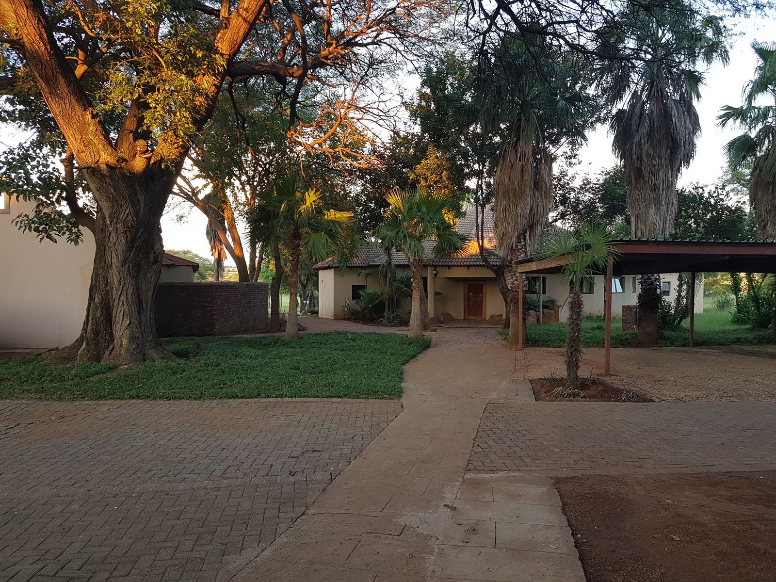 Outdoor activity, grounds and scenery